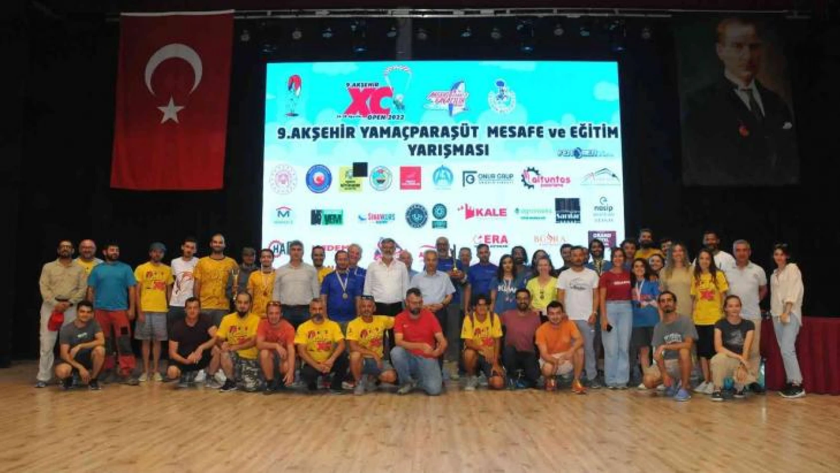 9. Akşehir XC Open 2022 Mesafe ve Eğitim Yarışması'nın ödülleri verildi
