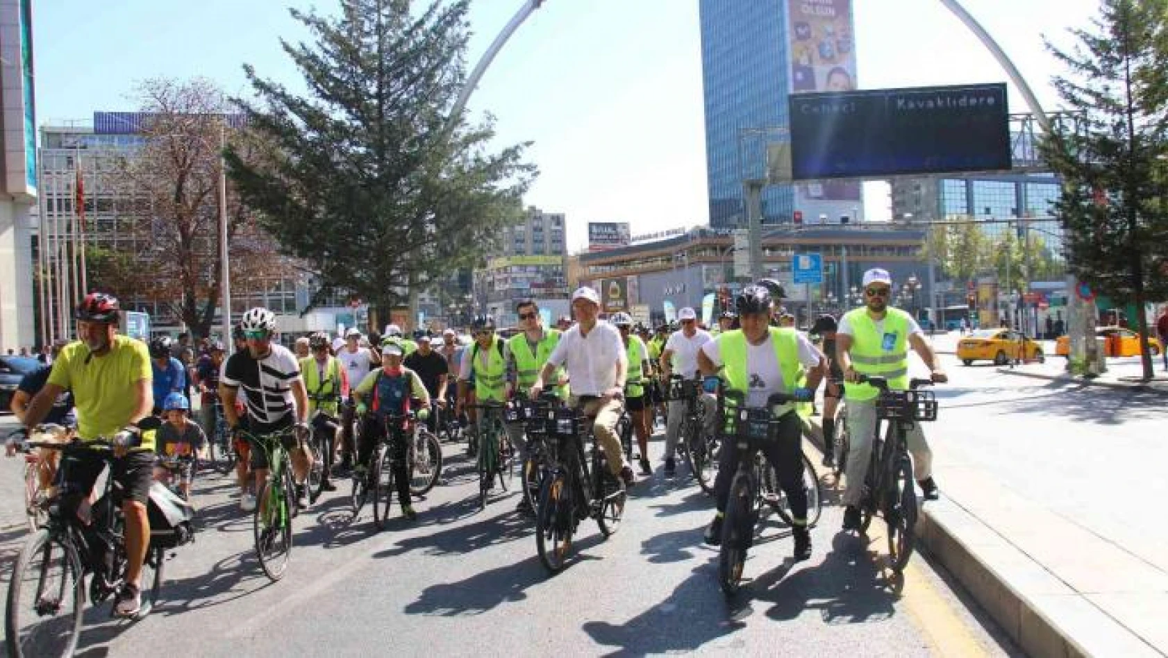 Başkentte pedallar Avrupa Hareketlilik Haftası için çevrildi