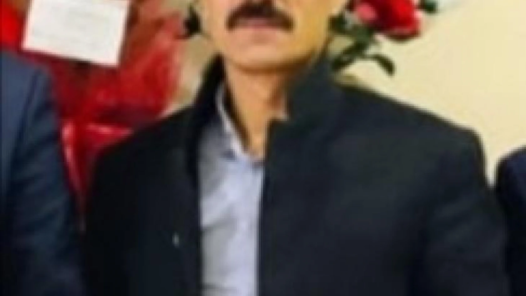 Şemdinli'de mahalle muhtarı intihar etti