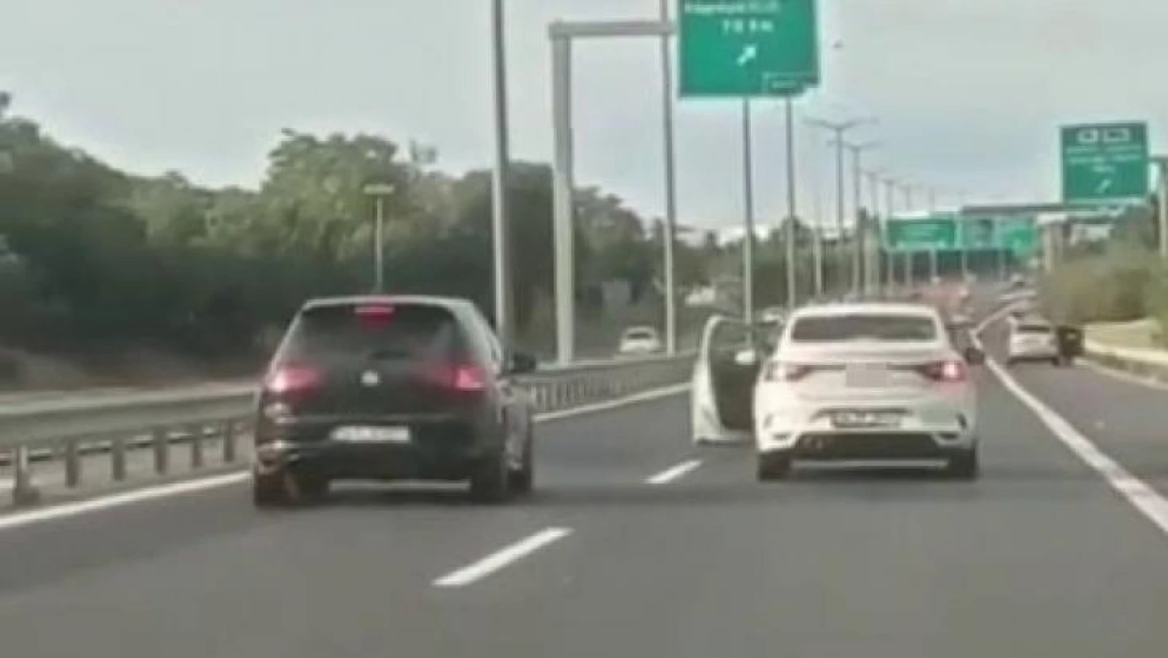 TEM otoyolunda trafik canavarı kamerada