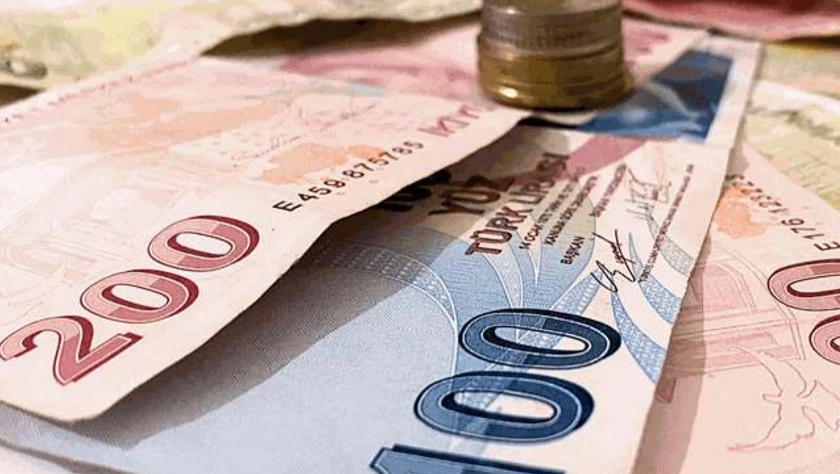 200 TL'nin değer kaybı: Yeni 5 bin liralık banknot ihtiyacı