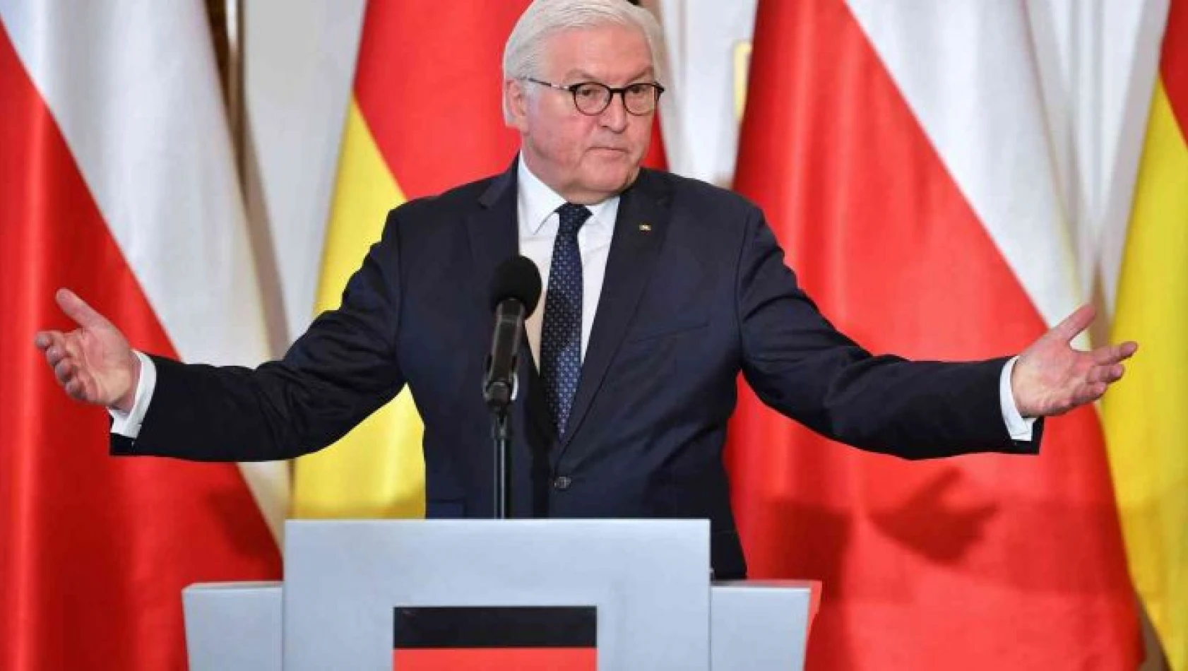 Almanya Cumhurbaşkanı Steinmeier, Kiev'de istenmediğini açıkladı