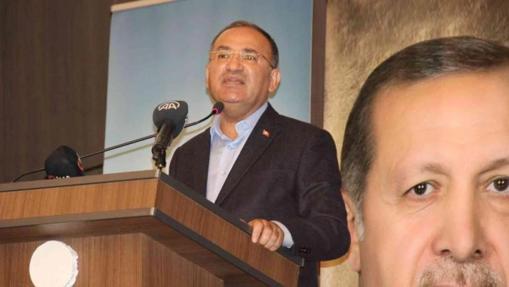 Bakan Bozdağ: '2023 Cumhurbaşkanlığı seçimi dünyanın göz diktiği seçimdir'