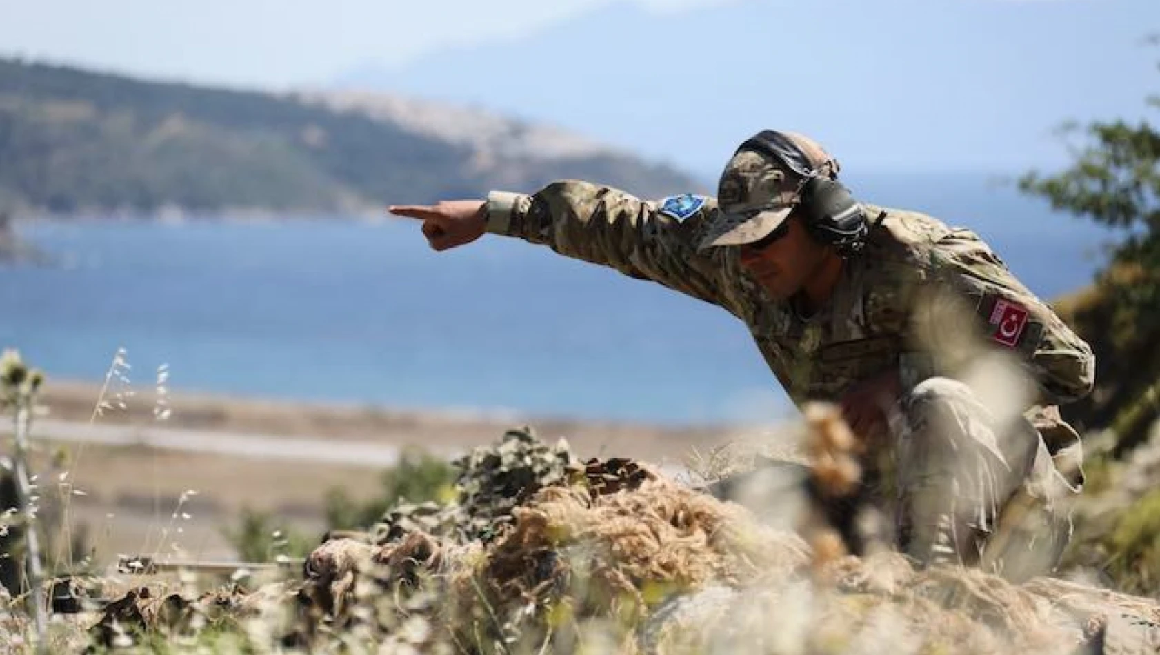 Onlar emekli binbaşı ve astsubaylar: 'Övgüye layıklar' ama hakları yok