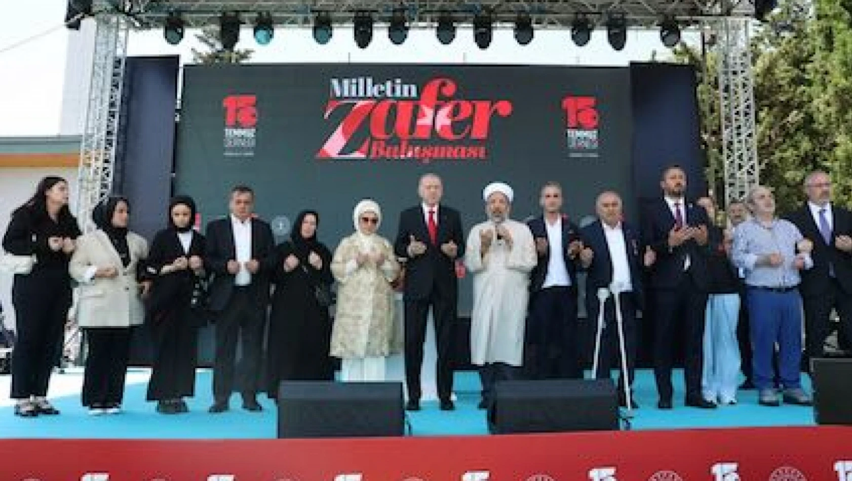 Erdoğan: 15 Temmuz'a oyun diyenleri affetmeyeceğiz