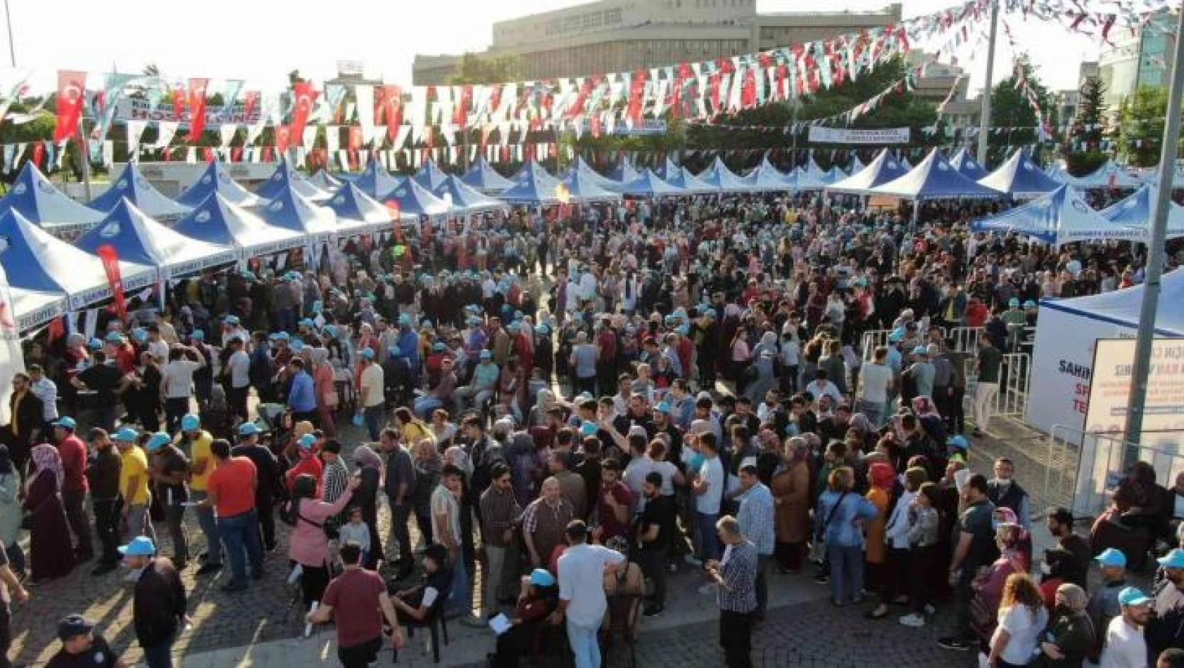 Festival gibi kan bağış kampanyası