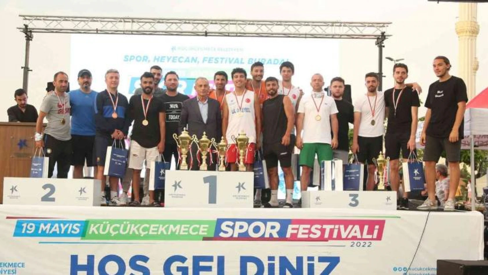 Küçükçekmece spor festivali, iki gün boyunca gençliğin enerjisine sahne oldu