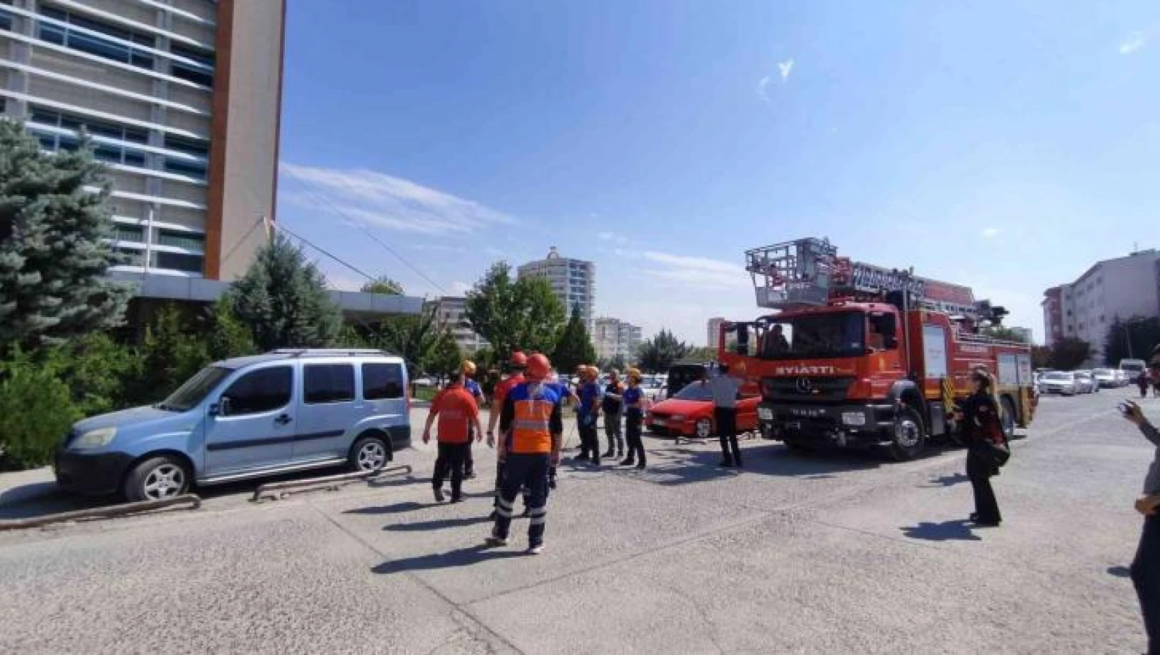 Niğde'de gerçeği aratmayan tatbikat