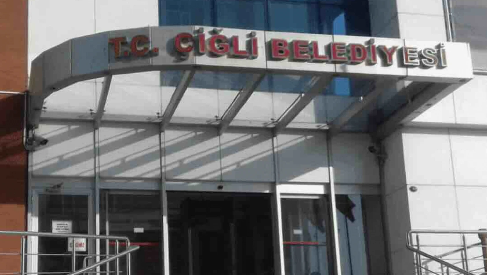 TUSAŞ'a saldıran teröristin belediye güvenlik amiri ağabeyi kovuldu