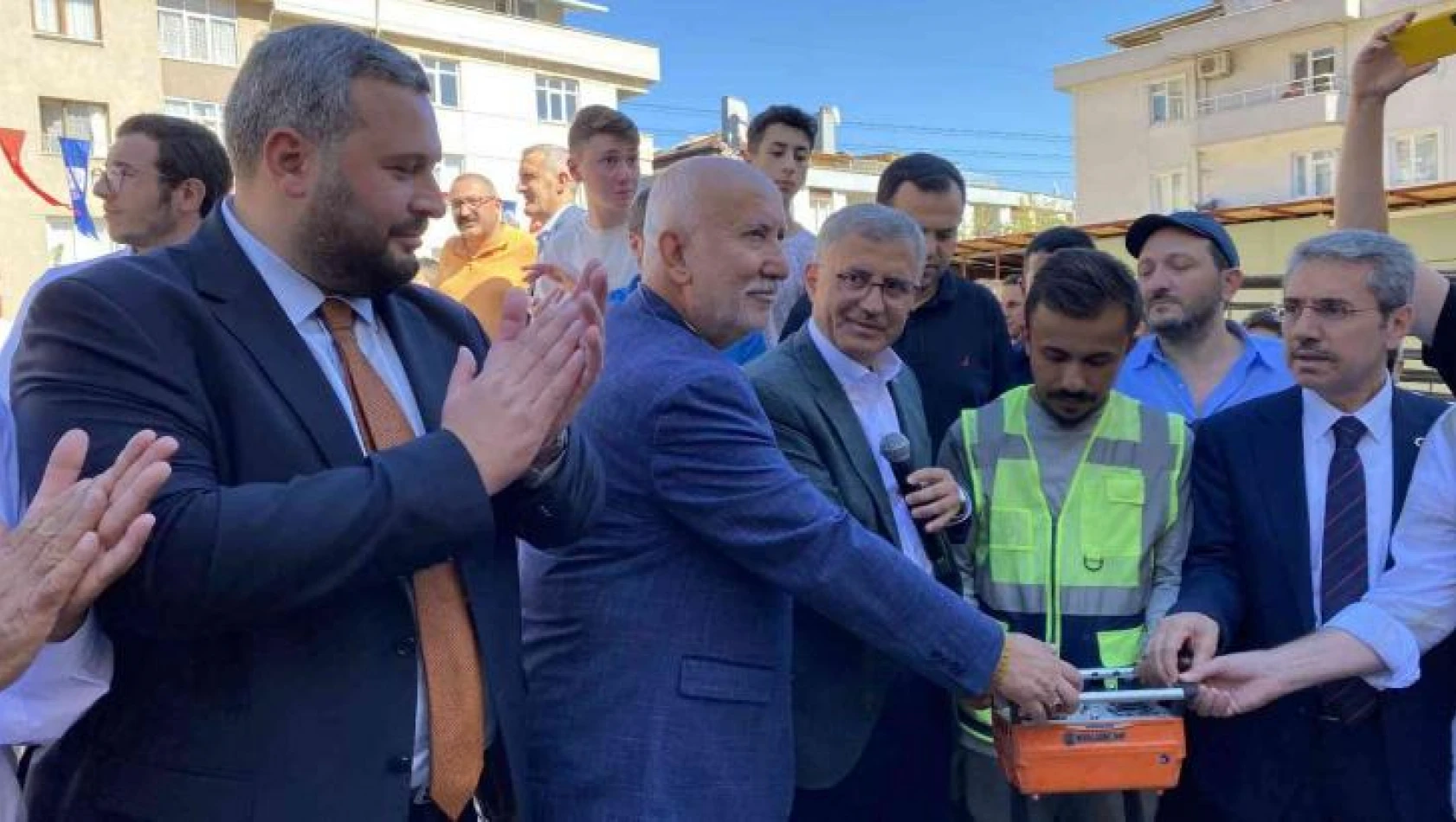 Üsküdar'da Gümüşsuyu Camii'nin temeli atıldı