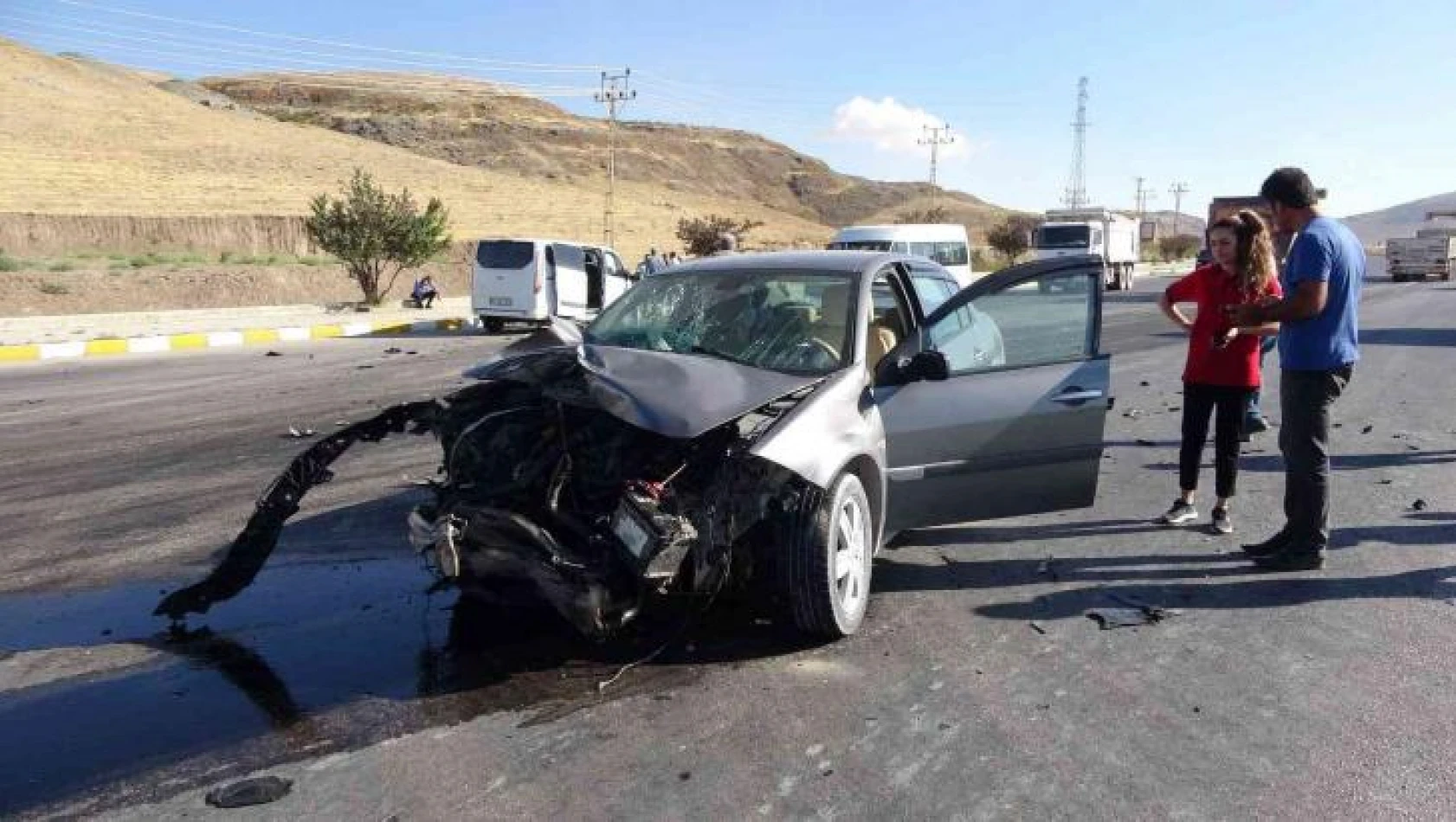 Van'da trafik kazası: 5 yaralı