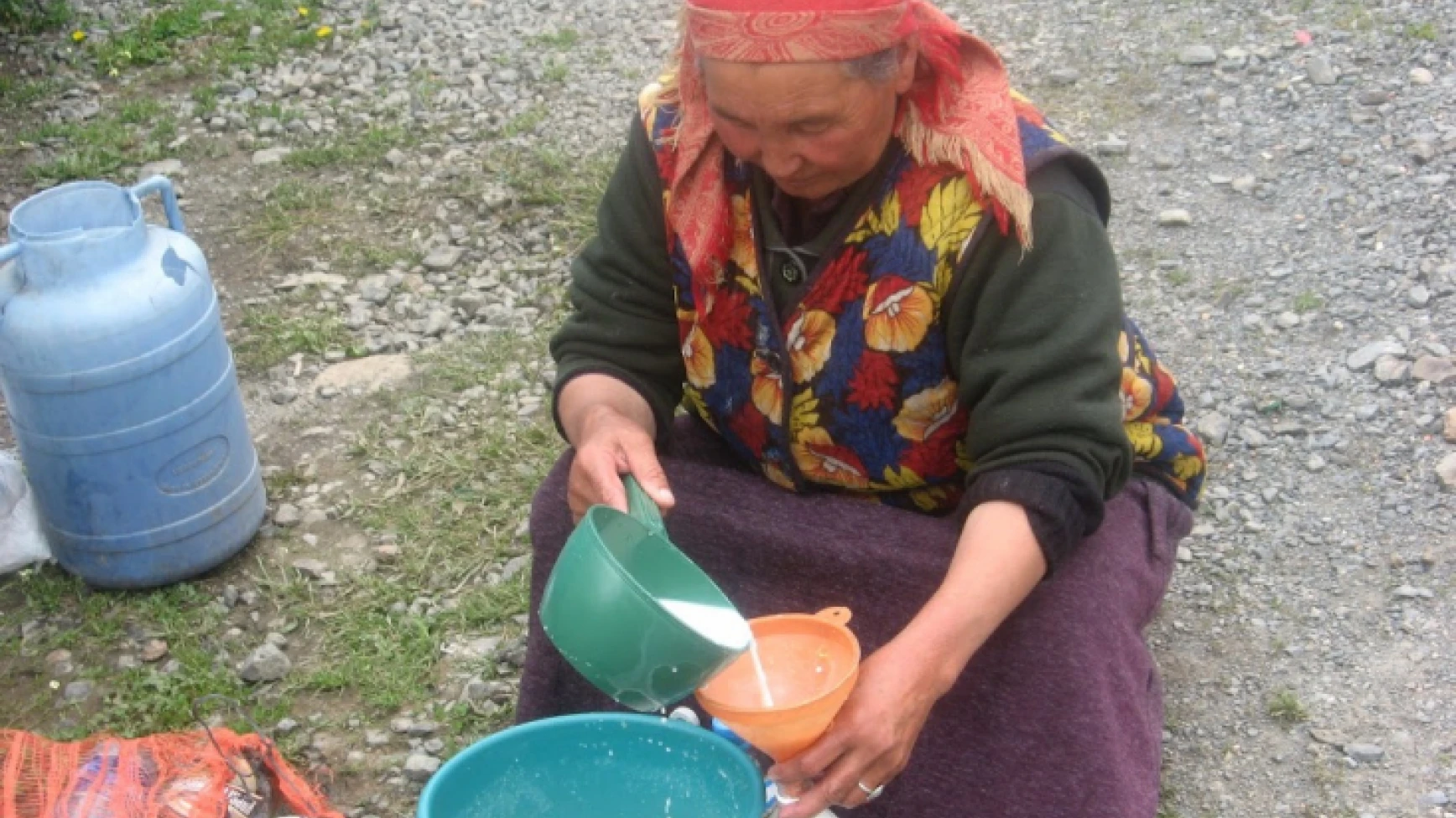 Gulmira Ece'nin elinden kımız içmek