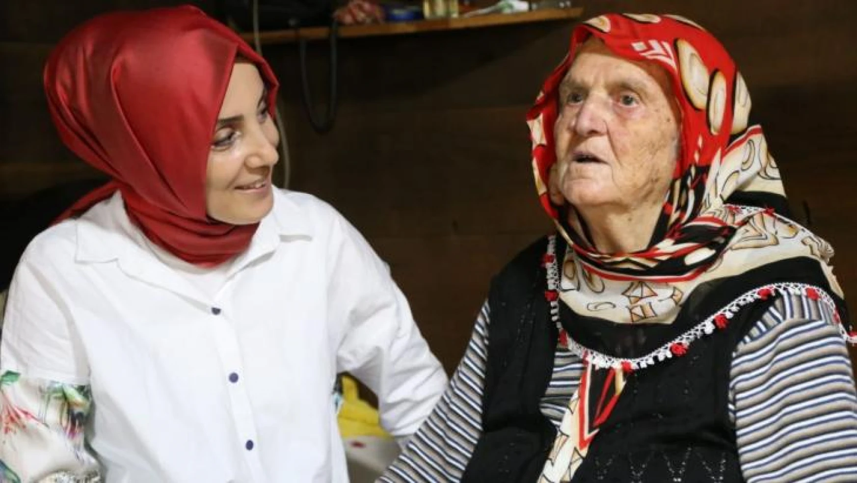 102 yaşındaki Cemile nine Trabzon'dan Cumhurbaşkanı Erdoğan'a böyle seslendi