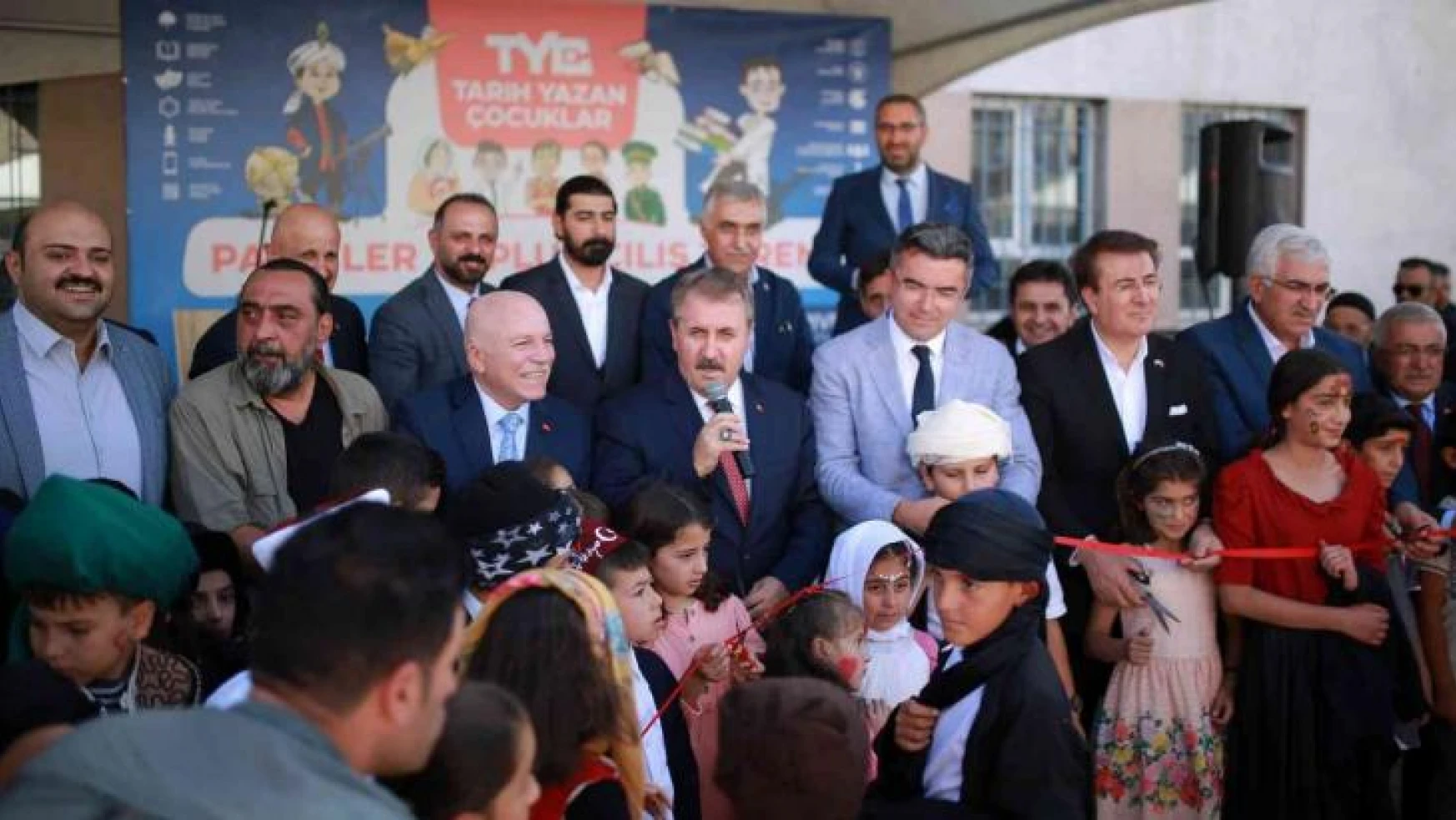 Büyükşehir'den yeni bir eğitim projesi daha: 'Tarih Yazan Çocuklar Erzurum'da'