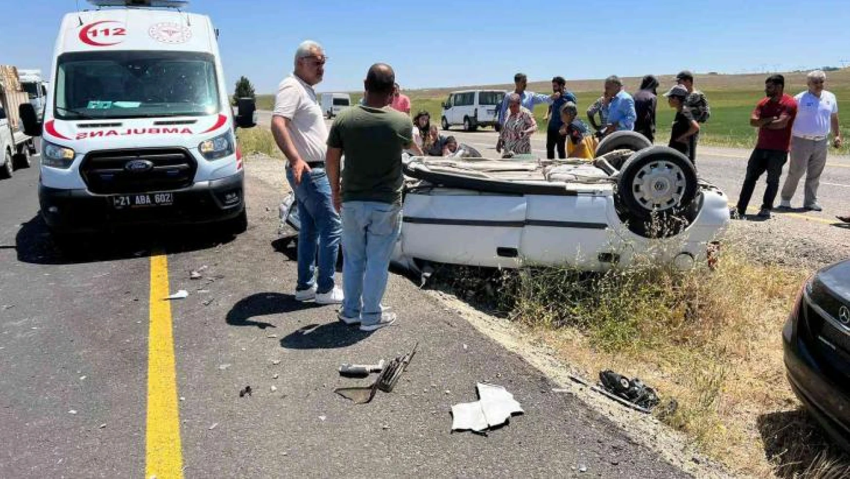 Diyarbakır'da otomobiller çarpıştı: 5 yaralı