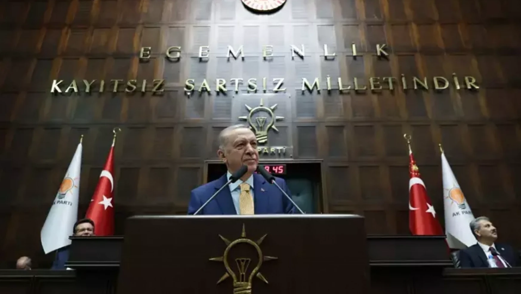 Erdoğan: Biz siyaseti birilerine unvan dağıtmak için yapmıyoruz