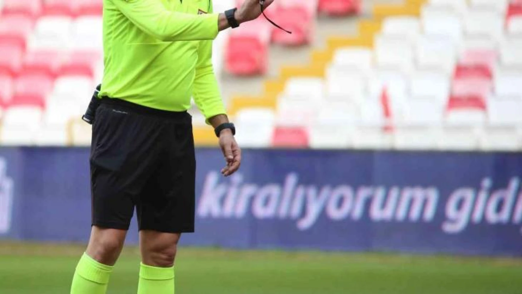 Giresunspor - Başakşehir maçının VAR'ı Mustafa Öğretmenoğlu