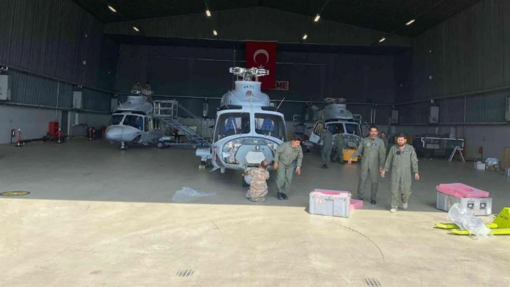 Marmaris'teki yangın için Katar 3 helikopter, Azerbaycan da 1 yangın söndürme uçağı gönderdi