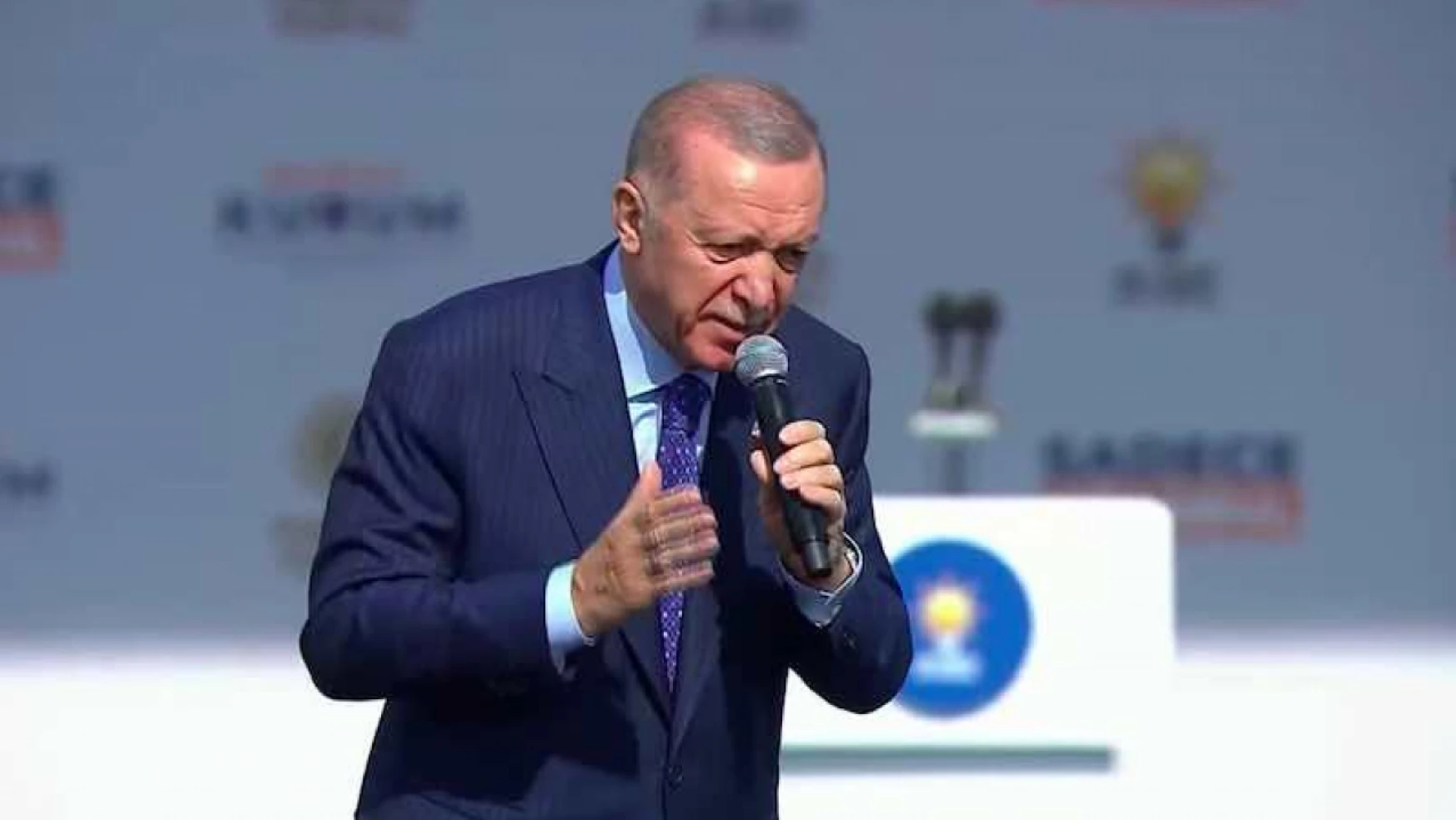 Milyonların beklentisi boşa çıktı: Erdoğan emekli bahsini Büyük İstanbul Mitingi'nde de açmadı