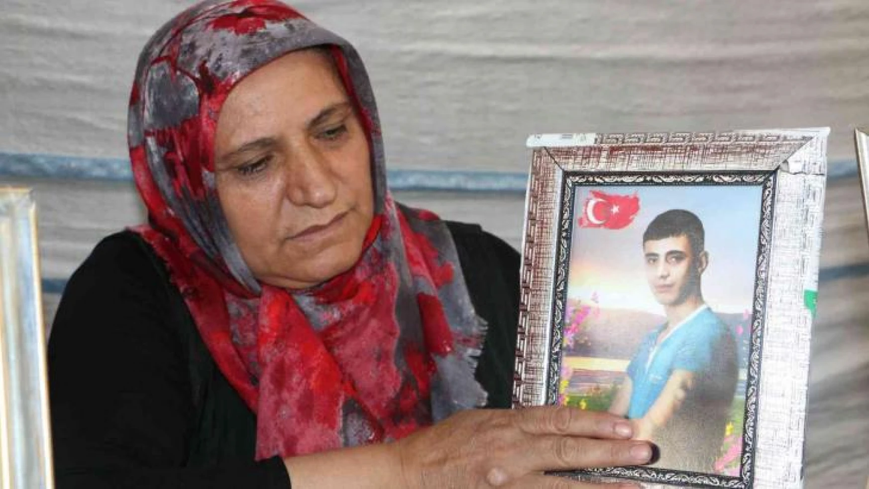 PKK mağduru aileler bin 109 gündür evlat nöbetinde