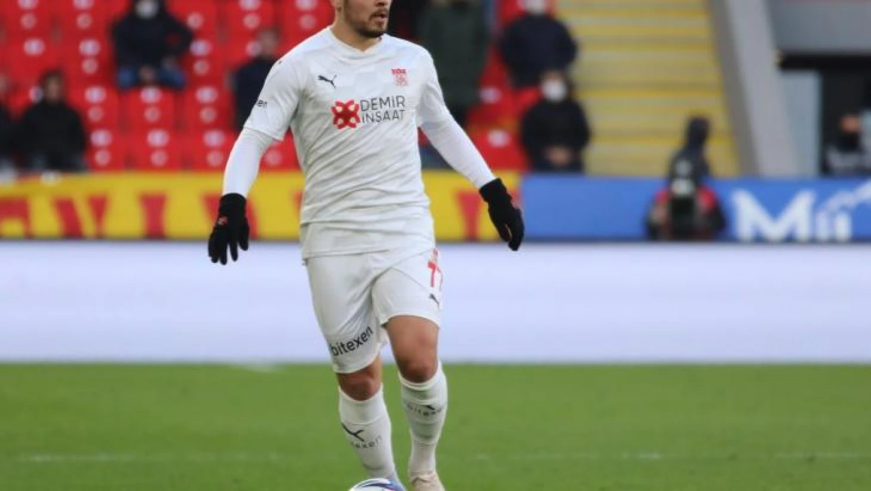 Sivasspor, takımdan ayrılan Ahmet Oğuz'a teşekkür etti