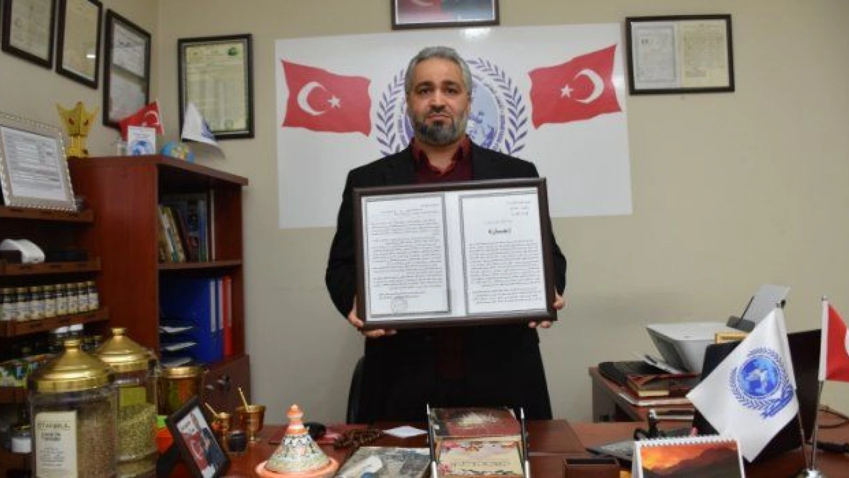 Tıbb-ı Nebevi Uzmanı Iraklı Dalawi, Erdoğan sevgisinden Türkiye'ye yerleşti