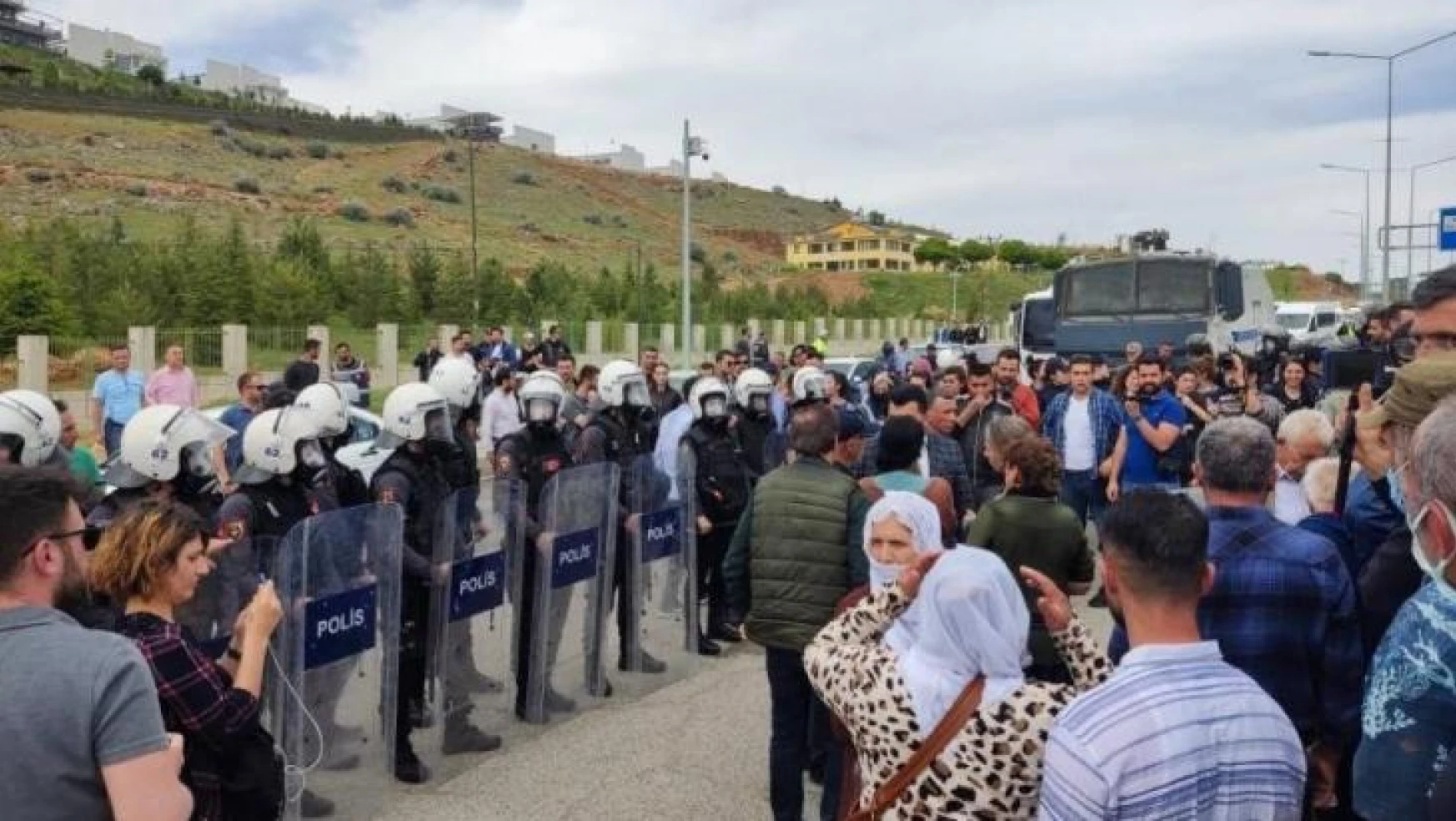 Tunceli'de cenaze gerginliği