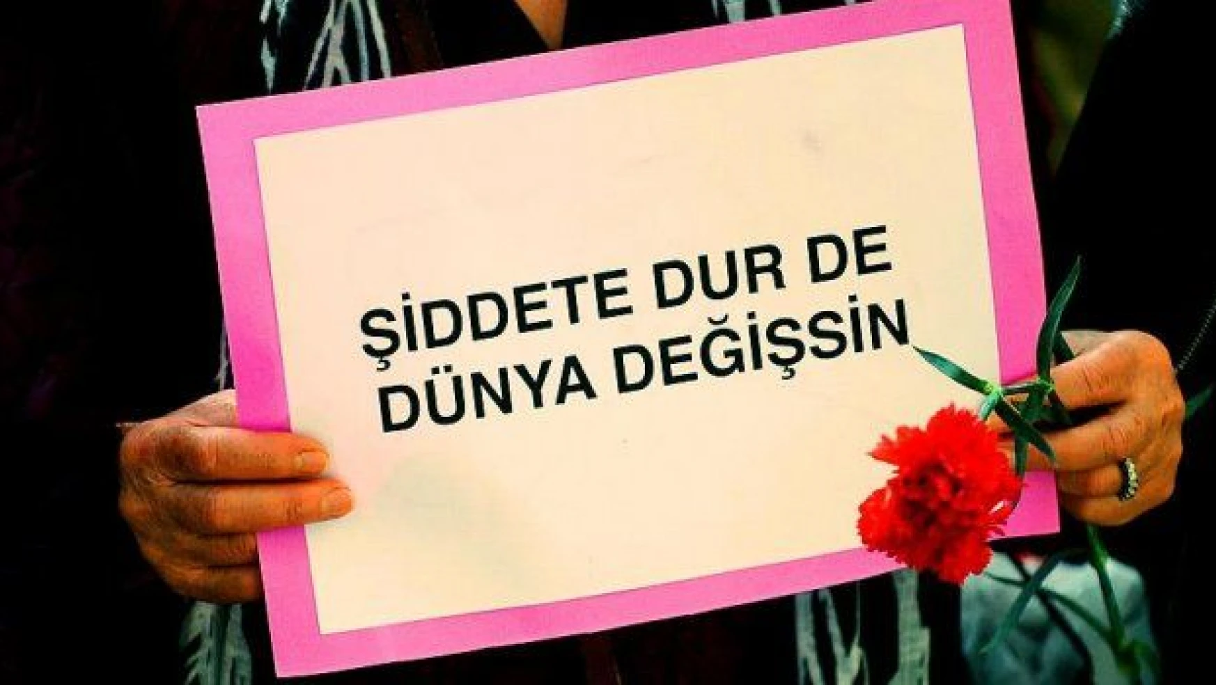 Türkiye'de kadının en önemli sorunu 'şiddet'