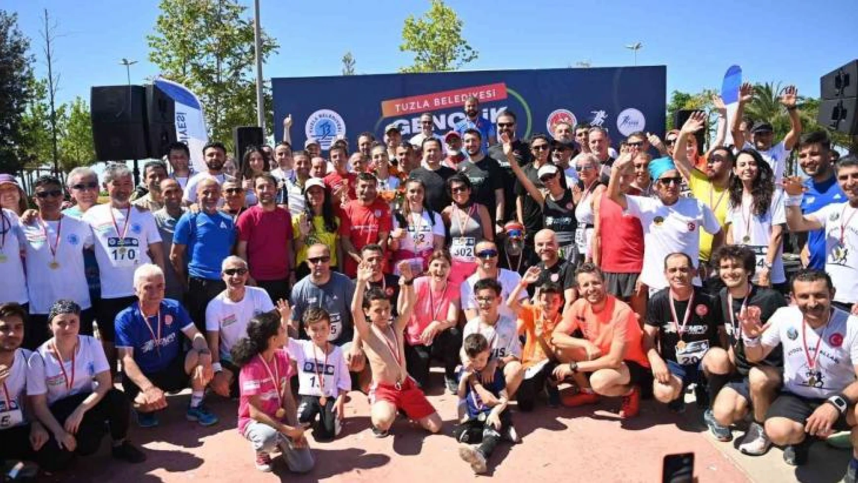 Tuzla'da 'Gençlik Koşusu' düzenlendi
