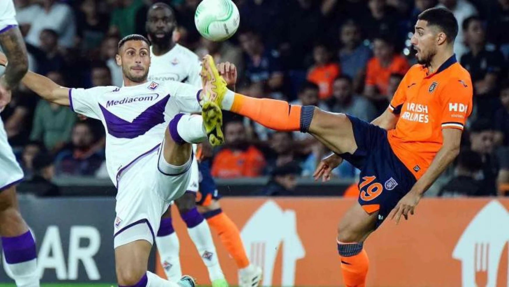 UEFA Konferans Ligi: Medipol Başakşehir: 0 - Fiorentina: 0 (Maç devam ediyor)