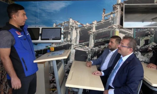 Yozgat protokolü 7.6 şiddetinde deprem yaşadı