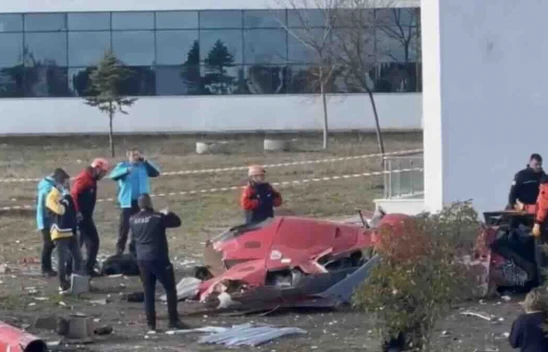 Ambulans helikopter hastaneye çarptı, 2 pilot ve 2 sağlık çalışanı öldü