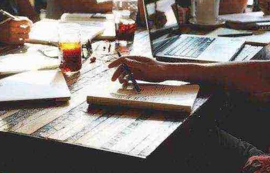 Atanamayan öğretmenler Ankara'da eylemde