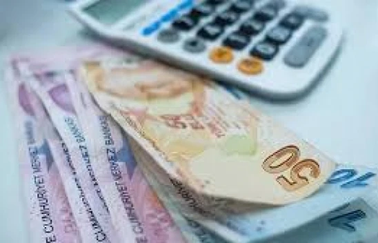 Bayram öncesinde memur, sözleşmeli ve işçilerin maaşları erken ödenecek