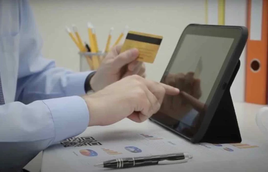 DİSK'ten asgari ücret tepkisi: Milyonlarca işçi daha yoksullaştı