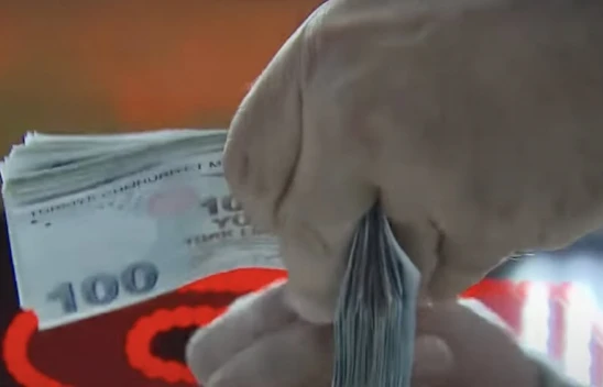 'Emekli bayram ikramiyesi en az 13 bin 793 lira olmalı'