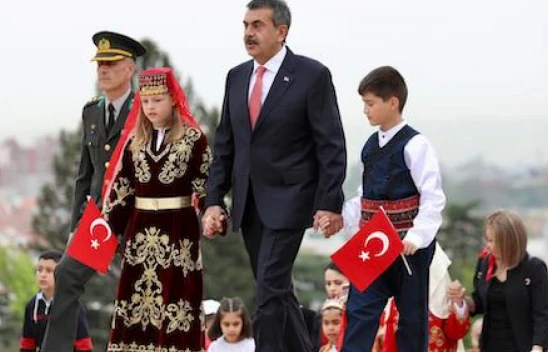 MEB yeni müfredatı yarın açıklayacak