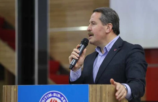 Öğretmen, üniversite idari personeli ve YHS'nin beklentileri için kararlılık vurgusu