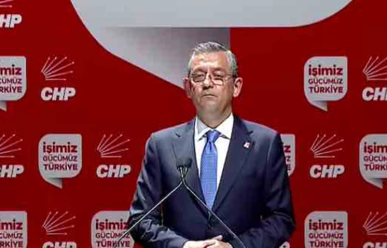 Seçim sonrası CHP lideri Özgür Özel'den ilk açıklama: Yüzde 25'lik cam tavanı kırdık