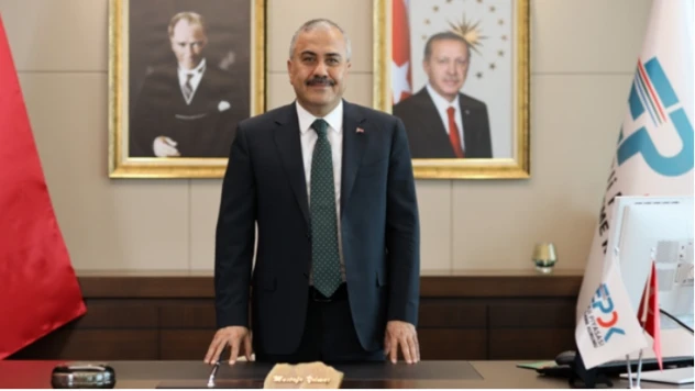 20 yıldır üye ve başkan olarak görev yapan EPDK Başkanı rekora koşuyor