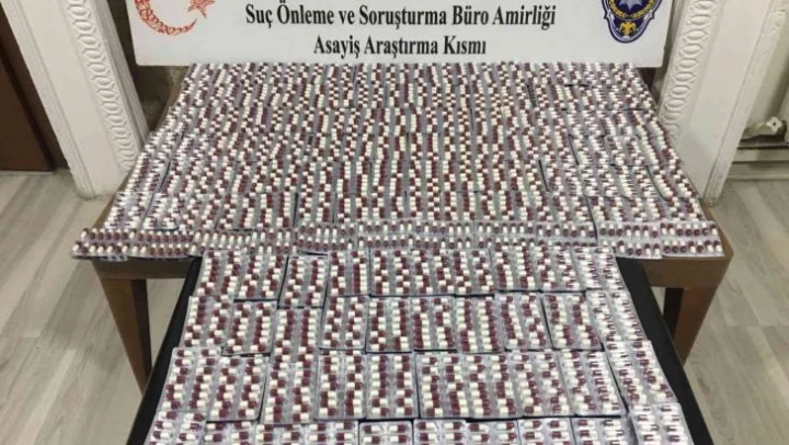 Ankara'da uyuşturucu tacirlerine operasyon: 7 gözaltı