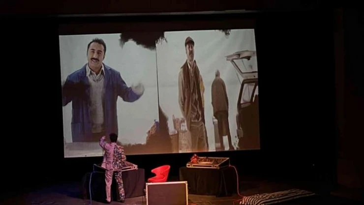 'Bülent Bey'in Hikayesi' Düzce'de sahnelendi