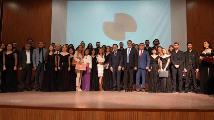 'Zanaat, Sanat ve Tasarım Dili Olarak Deri Sempozyumu ve Çalıştayı' Karabük'te başladı