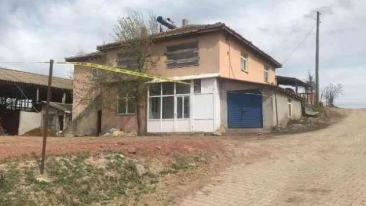 120 bin lira için bir aileyi katletmiş: Bilezik ve beşli bulunamadı