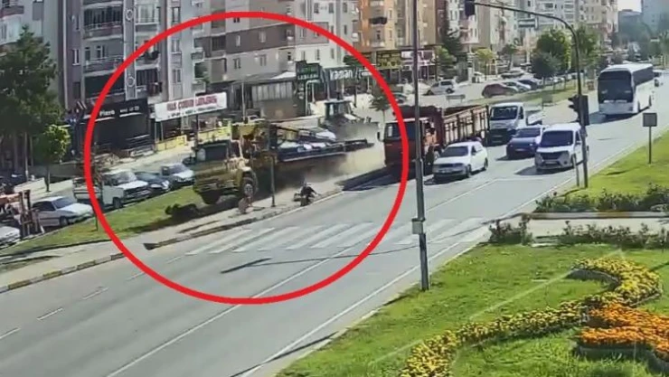 2 kişinin öldüğü feci kaza güvenlik kamerasında