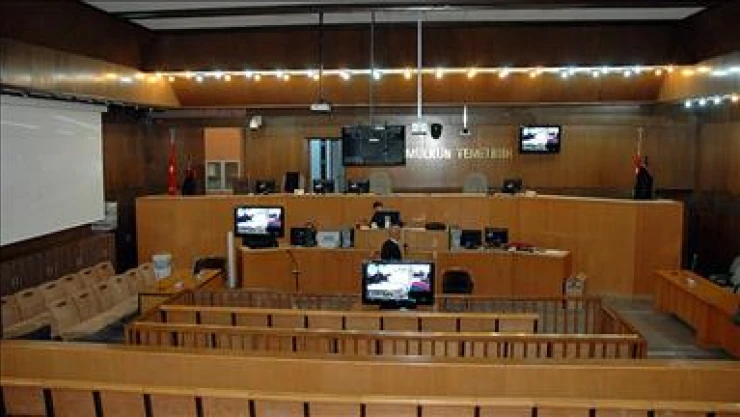 3 gazeteci hakkında 'terör propagandası' davası başladı
