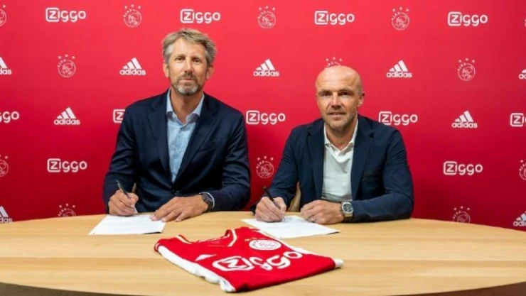 Ajax, Alfred Schreuder'a emanet