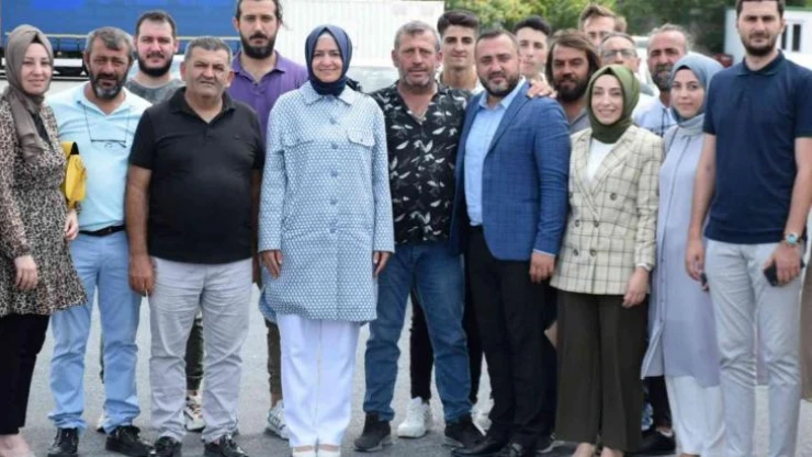 AK Parti 'Yüz Yüze 100 Gün' projesi ile sahada