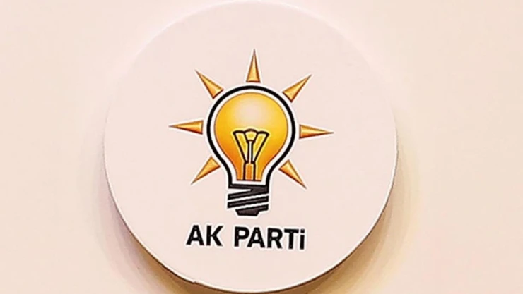AK Parti'de köklü değişim sinyali