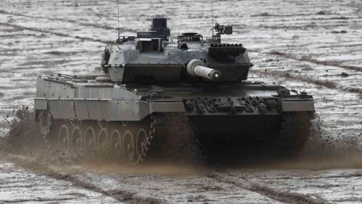 Alman silah şirketi Rheinmetall, Ukrayna'ya 50'ye yakın Leopard 1 tankı vermeye hazır
